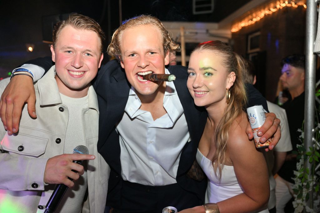 Feest, Partijen, Volkszanger, Zanger, te huur, evenementen